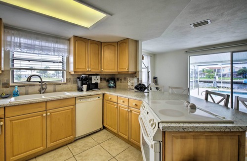 Spring Hill House | Waterfront Hernando Beach Home w/Dock + Kayaks
