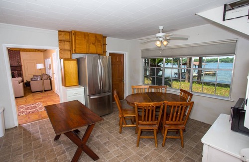 Fort Walton Beach House | Waterfront Home |Private Dock and Water Access |20 mins by boat to Crab Island |Military Welcome