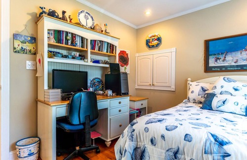 East Patchogue House | Waterfront Home in Bellport Beach Property Owners Association