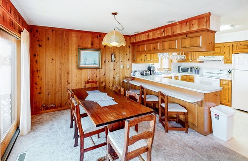 Brigands' Bay House | Waterfront home with amazing sunrise/set views, kayaks, SUPs, dock & pool access