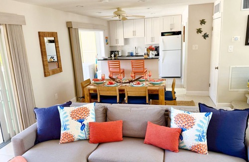 Rum Point Condo | Waterfront Island House #14, Rum Point, Beach, Pool, Bikes, Kayaks, Paddleboards