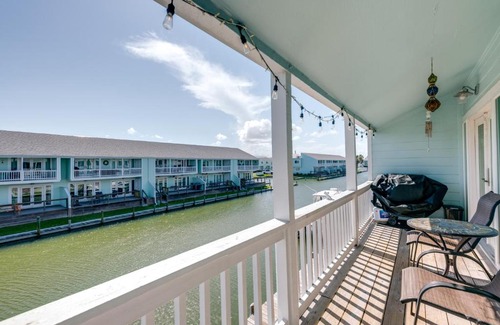 Key Allegro Apartment | Waterfront Key Allegro Condo with Balcony and Pool