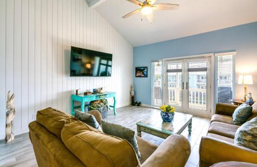 Key Allegro Apartment | Waterfront Key Allegro Condo with Balcony and Pool