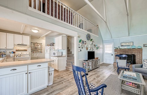 Moneta Cottage | Waterfront lake-view home with dock, fireplace, pool table, kayaks, & firepit