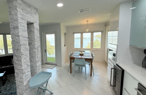 Tierra Verde Condo | Waterfront Modern & Stylish 2bed-2bath condo with stunning Tampa Bay views