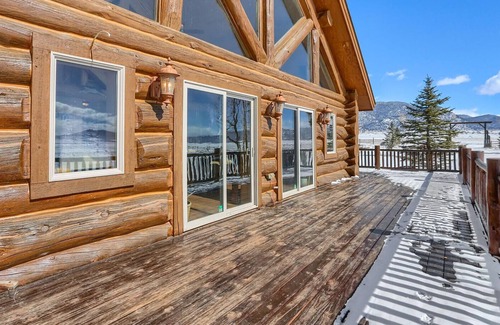 Lake George House | Waterfront Ranch Cabin w/Jacuzzi & Mountain Views