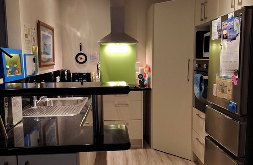 Whangarei Heads Apartment | Waterfront, self-contained, one bedroom apartment with scenic views .