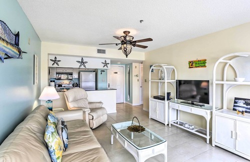 Burnt Store Marina Condo | Waterfront Views + Pool Access: Punta Gorda Escape