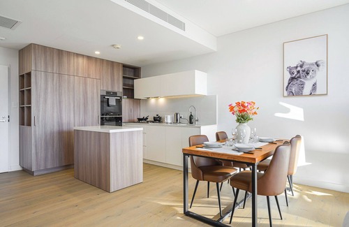 Zetland Apartment | Waterloo 1Br town close to Train/Shopping/Hospital