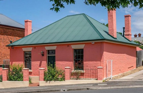 Battery Point House | Waterloo Cottage