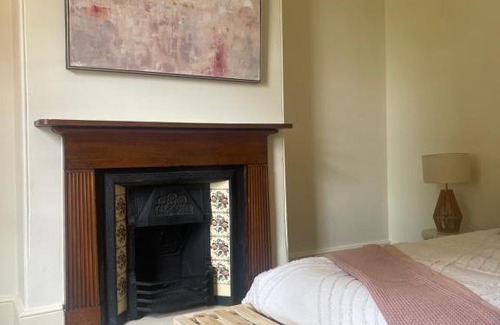 Battery Point House | Waterloo Cottage