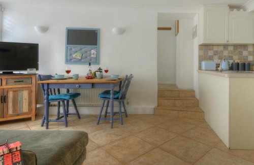 Charmouth Apartment | Waterloo Place