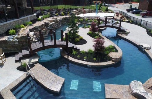Indian Point House | WaterMill Cove Resort 8Bed Lakefront Lodge POOL LAZY RIVER 2 miles to SDC Dock