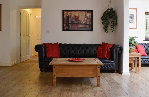 Pentney Cottage | Waters Edge
