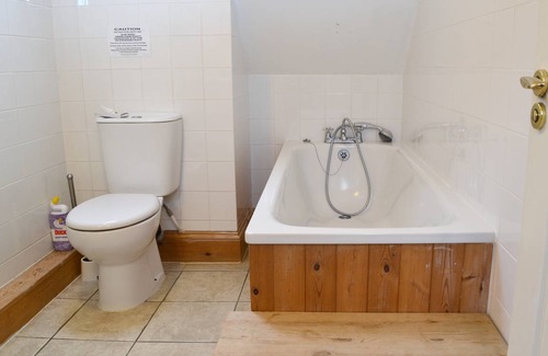 Pentney Cottage | Waters Reach