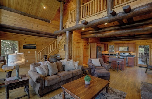Bryson City Cabin | Watershed 11 - Two Story Rustic Cabin that can Sleep up to 9 People