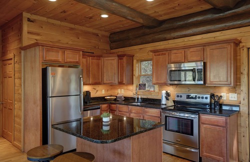 Bryson City Cabin | Watershed 11 - Two Story Rustic Cabin that can Sleep up to 9 People