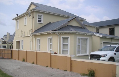 Marina Martinique House | Waterside Living MM1304