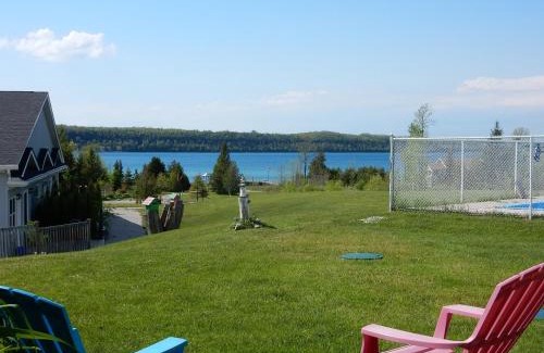 Wiarton Hotel | Waterview On The Bay