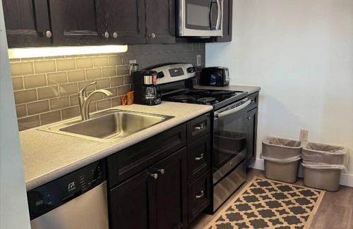 North End Hotel | Watson's Regency Suites