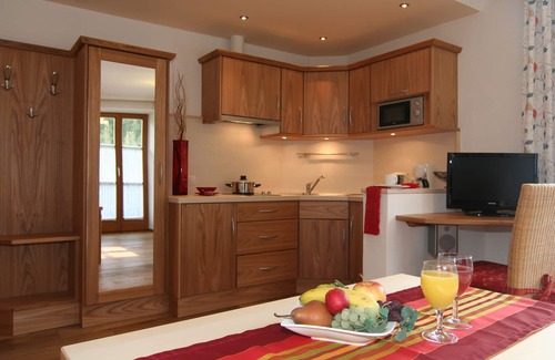 Ramsau Apartment | Watzmann - 2-zimmer-ferienwohnung, Südbalkon, 2 Personen, 44 qm, Safe, Küchenecke