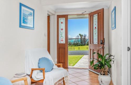 Dolphin Point House | Wave Spray