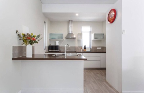 Beckenham Apartment | Waverley apartment F-two bedrooms, wifi available