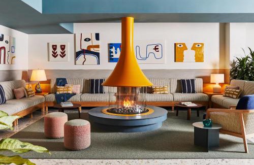 Newport Hotel | Wayfinder Newport