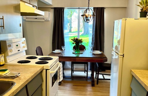 Port Alice Apartment | WC Oceanside Inn