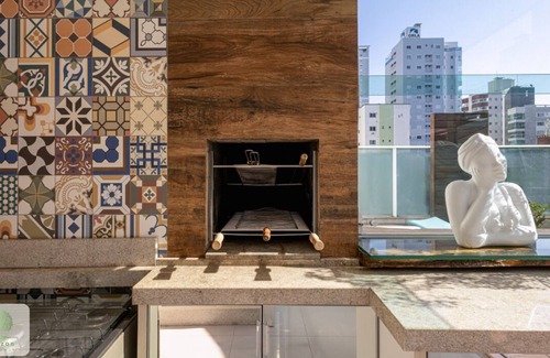 Centro Apartment | Wedding Coverage, Hot Tub - the event!
