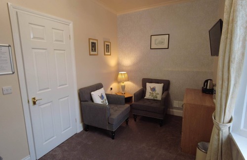 Crianlarich Cottage | Wee cottage at Inverardran House