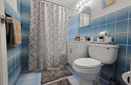 West Little River Bed & Breakfast | Weekly and monthly specials available! Male Only!