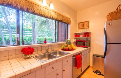 Kamuela House | Weekly/Monthly Discounts! Hawaiian Luxury above Mauna Kea & Hapuna Beach!