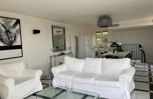 Sainte-Maxime - Saint-Tropez Apartment | Weekly/nightly rental-Facing St-TropeznBREATHTAKING VIEWS from Terrace of 135m²