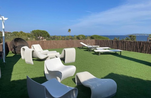 Sainte-Maxime - Saint-Tropez Apartment | Weekly/nightly rental-Facing St-TropeznBREATHTAKING VIEWS from Terrace of 135m²