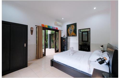 Kutuh Kaja Villa | Wegy House-3BR in Udub with Pool and Jungle view