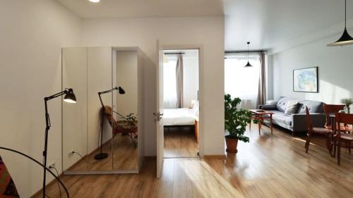 Chugureti Apartment | Wehost Stylish Apartment Near Fabrika