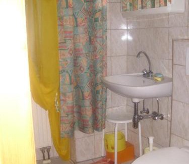 Weissenkirchen in der Wachau Apartment | Weinbau-Gästezimmer Martin und Eva Maria Jamek