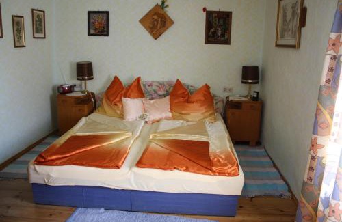 Weissenkirchen in der Wachau Apartment | Weinbau-Gästezimmer Martin und Eva Maria Jamek