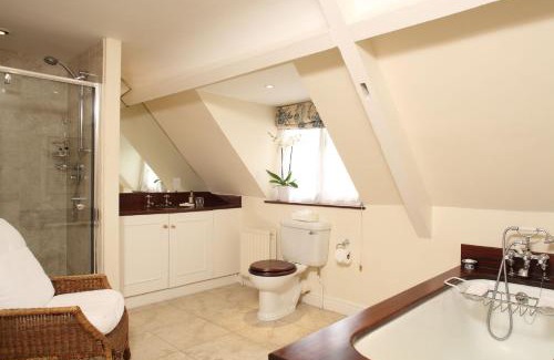 Chipping Norton House | Weir House