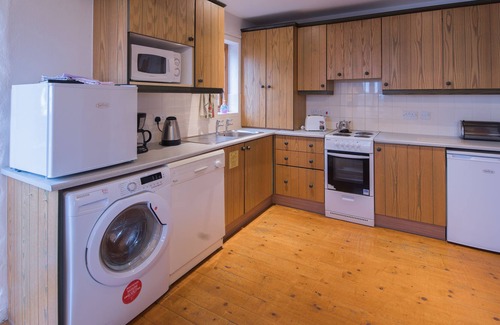 Bushmills Cottage | Weirs Snout: 3BD Cottage