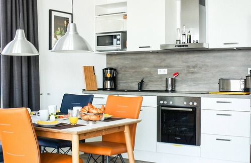 Plau am See Apartment | Weisses Haus Plau - Lake view apartment - MAISONETTE 2 with balcony