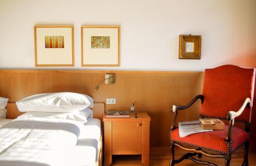 Caldaro Sulla Strada del Vino Hotel | Weisses Rössl