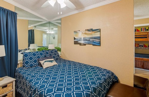 Galveston Condo | Welcome Aboard | Fantastic Views from Balcony