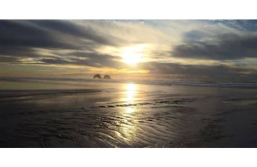 Rockaway Beach Apartment | Welcome all! Inquire for special pricing for stays 8-28 nights, inquire in app.