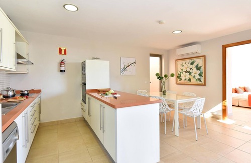 Salobre House | Welcome to this comfortable vacation home with pool for an unforgettable vacation.