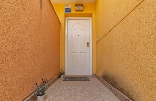 Santiago de la Ribera Apartment | Welcome to this compact vacation apartment, which guarantees you the sea view on two roof terraces.