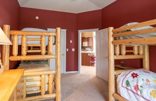 Diamond Point House | Welcome to a Cozy Getaway in the ADKs-Bolton, Trout Lake, Sagamore, Lake George