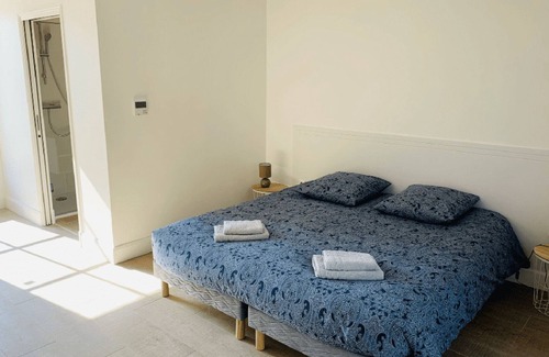 Becherel Hotel | Welcome to Arsene Gardens