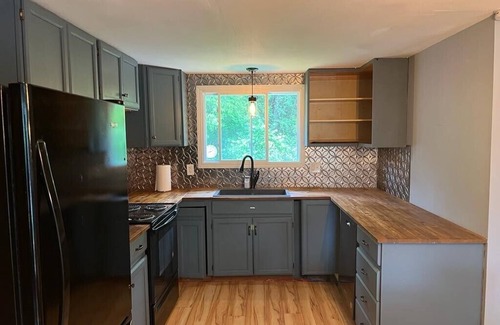 Mississippi Mills Cottage | Welcome to Blueberry Cottage, a peaceful Oasis